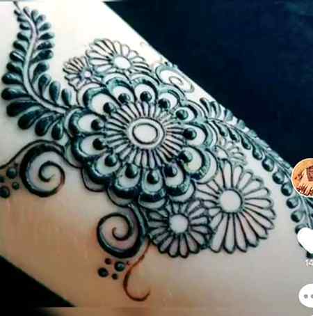 Kesi lgai h mehndi