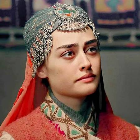 Haleema sultan🍂🍂