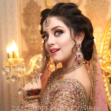 Cute Alizy shah