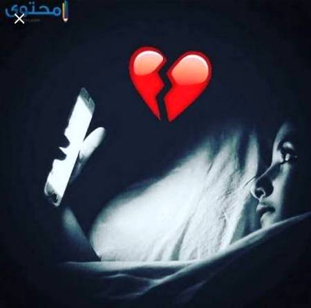 Azeeyat jo dil ko deta hai musalsal,
Meri ankhon se chehra woh hattaaa do..