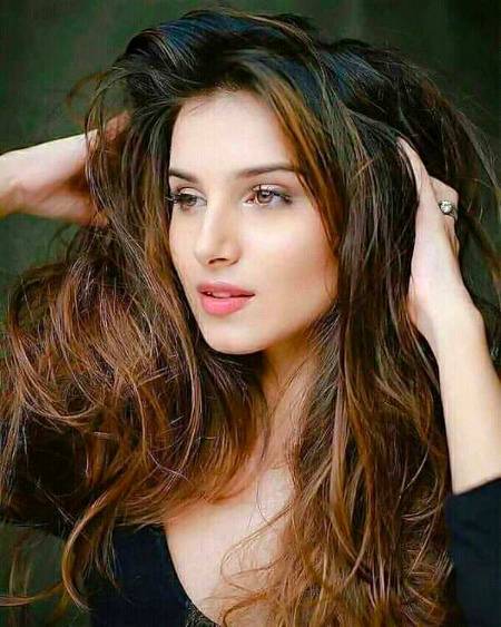 Tara Sutaria