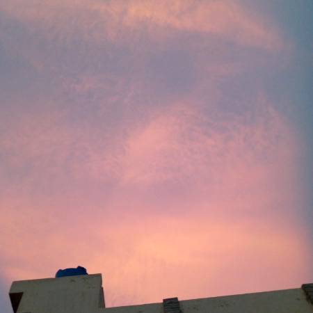 Multan ma bs asy hi badal a sakty hn😞