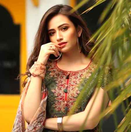Sana javed