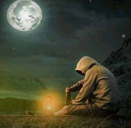 Muj ko Doond leeta ha Rooz Naye Bahane see 

Dard waqif hogaya ha Mere har tekane see 🥀🍂