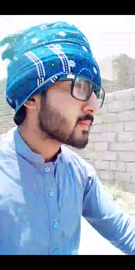 🤔سنا ہے ربط ہے اس کو خراب حالوں سے 
🔥سو اپنے آپ کو برباد کر کے دیکھتے ہیں