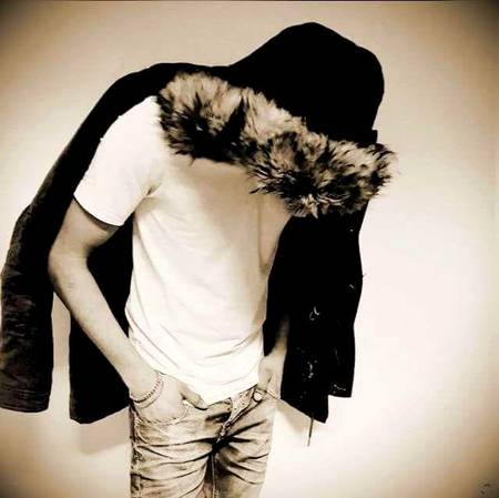 آپ کی توجہ کی کمی ہے۔۔۔
ورنہ شخص میں اچھا ہوں۔۔۔!