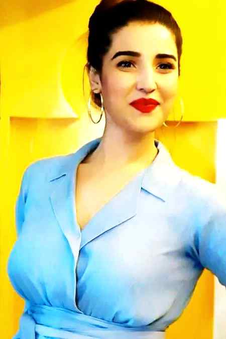 Hareem Farooq like 🔥