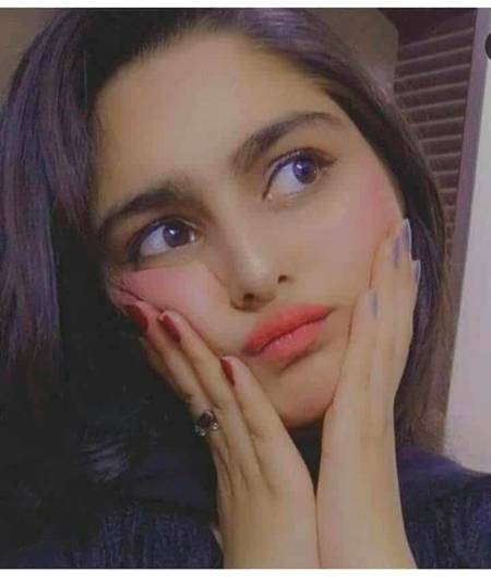 ﭘﺎﮔﻠﻮﮞ ﺟﯿﺴﯽ ﺣﺮﮐﺘﯿﮟ ﮐﺮﻧﮯ ﻭﺍﻟﯽ ﻟﮍﮐﯿﺎﮞ
ﺑﮩﺖ ﺧﻮﺵ ﻗﺴﻤﺖ ﻟﻮﮔﻮﮞ ﮐﻮ ﻣﻠﺘﯽ ﮨﯿﮟ
😍😍😜😜😜