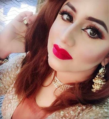 Superr...makeup artist...❤😍❤😍