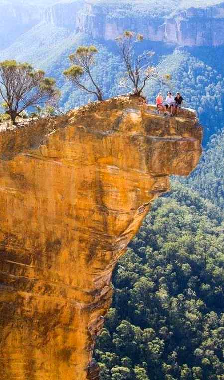 Hanging rock Australia