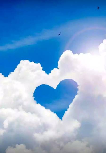..💕❤💕اتنــے ســے ھــو  ___  اے  "دل"

آفتــــ کیــوں  _____  مچــا رکھــی ھــے💕❤💕