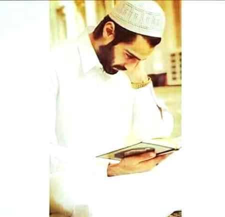 🌸 تمہیں پیدا کیا جس نے وہی آواز دیتا ہے
تمہارا رَب خود تمہیں جنتوں کے راز دیتا ہے🌸
SaaD🌸