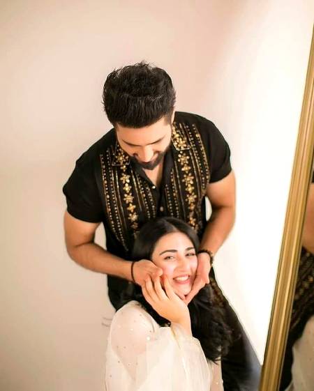 مسکرانے لگے ہر سمت محبت کے چراغ😍😘🙈تیرے چہرے کا تصور بھی بڑے کام کا ہے😍😘