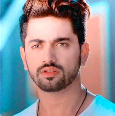 اپنے وہ ہوتے ہیں جنھیں درد کا احساس ہو ۔۔۔۔۔۔💕💕
ورنا حال تو رستے میں آنے جانے والے بھی پوچھ لیا کرتے ہیں💕💕