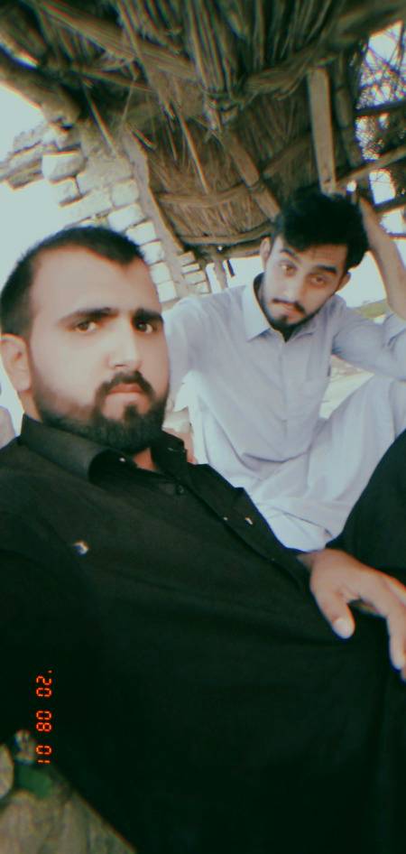 Suno! K jo m tmse keh nh paya wo ab sy mery agr mgr me rhega na koi umeed haqiqt sy na koi khab nzr me rhega tery jany k bad m tnha to nh pr ye dil thora dar me rhega r meri akely Pan sy bat huwi h wo ab sy mery ghar me rhega... my own wordz🖤✌️For h Eman