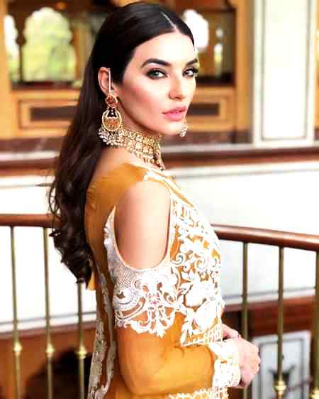 Sadia khan 🔥 Favorite 🔥