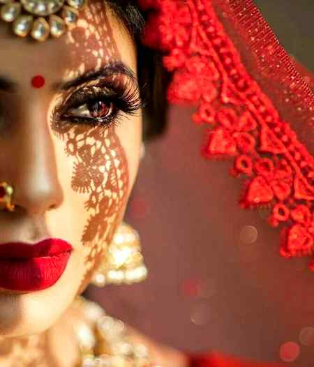 ___پارسا سب ہیں___
___سوا میرے یہاں___
___درست سب ہیں___
___خود کو غلط رکںتی ہوں___
.
🤞🏼💯💯🔥🔥😏😏