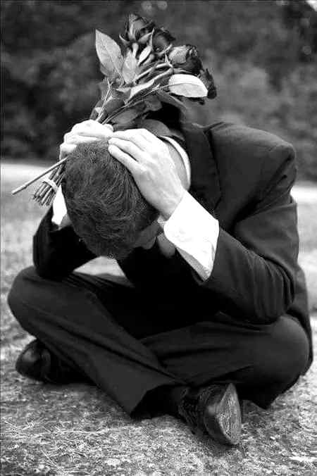 : :💘 تیری موجودگی میں💔💔 بیٹھا ہوں یہاں بے سائباں 😢😢زلفِ جاناں رنج ہے,😥😥 اے چشمِ یار ! افسوس ہے
