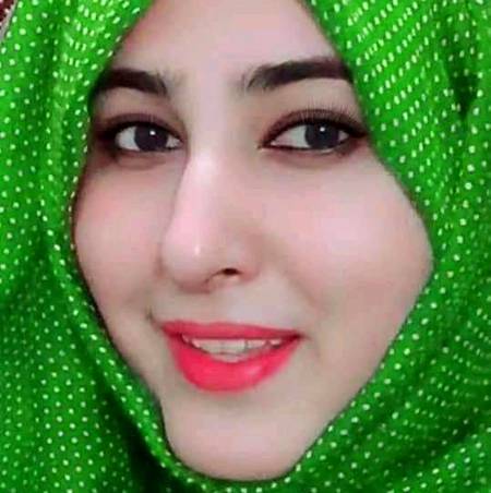 Or asi hijjab wali bht pasand hain cute c pyri c 🙈🤭🙈