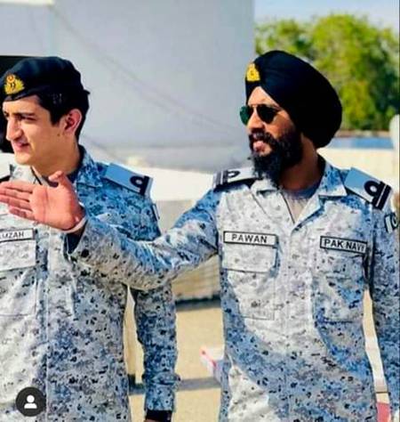 Sikh Officer in Pakistan Navy. Lt Pawan PN. ⚓🇵🇰