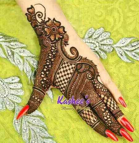 🌹🌹🌹 jin girls mehndi passnd Eid py yahi lagna 😊😋🌹🌹🌹