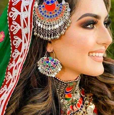 عنوان محبت پہ بس اتنا ہی کہہ پاۓ 🖤🖤
بہت مضبوط رشتہ ہے ۔۔بہت کمزور لوگوں سے 😞😞💔