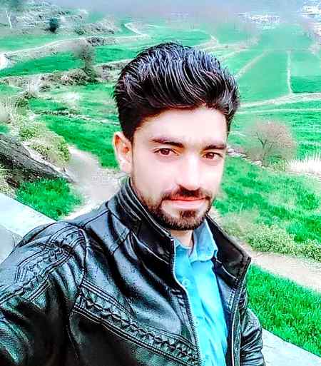 اداسی زندگی کا نہ پوچھو بڑی لمبی کہانی ہے ....مجھے دشمن نے نہیں مارا اپنوں کی مہربانی ہے