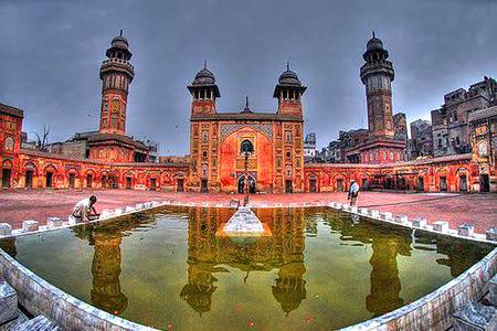 Wazir Khan Mosque