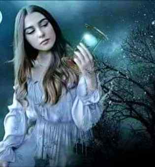 میں نے کچھ لفظ لکھے ہیں لہروں پر۔دریا تیرے شہر سے گذرے تو پڑھ لینا