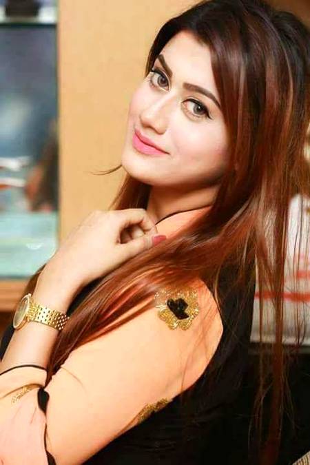 💕خوشیاں تقدیر میں __ ہونی چاہئیے💕
💕تصویر میں تو ہر کوئی خوش___ نظر آتا ہے💖
Chaand🙏😥