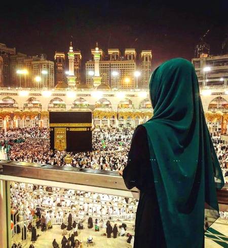 اللہ پر تو کّل بڑی شے ہے اور اللہ کے پاس خو ب سے خوب ہو تا ہے
جو ہمیں کا مل لگتا ہے اللہ کے پا س اس سے بھی اچھی اور عمدہ شے ہو تی ہے