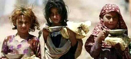 معاشرے میں غربت کا وجود یہ گواہی دیتا ہے کہ اس کا امیر طبقہ کتنا بے حس، سفاک اور پست فطرت ہے۔*