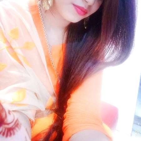 یہاں بکتا ہے سب کچھ زرا سنبھل کر چلنا💔💔 👎👎👎 لوگ ہواوں کو بھی بیچ دیتے ہیں*💔 غبارو میں ڈال کر 💕💔 
Um e Hani Rajpoot