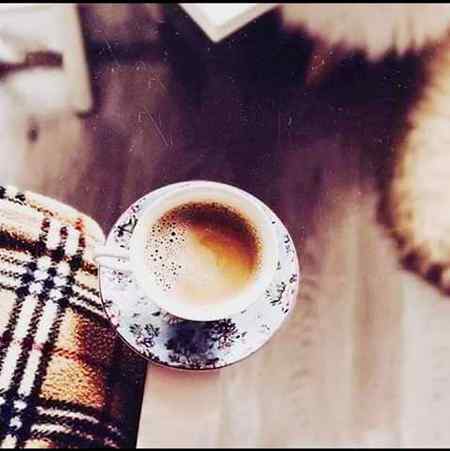 "نشے سے کم تو نہیں یادِ یار کا عالم "🍫🍩🍭🍬🍵
اور ایک کپ چاۓ،☕☕
