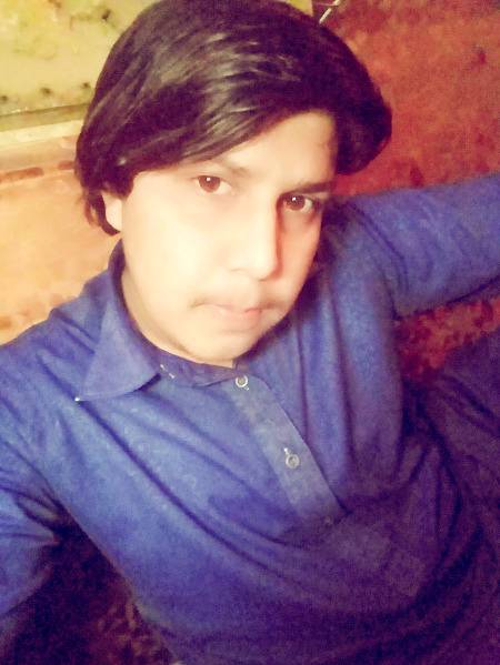 ❣ہونگے وہ کوئی اور جن کو قدر نہیں محبت کی💞
❣ہم جنہیں چاہتے ہیں ______زندگی بنا لیتے ہیںFani jan