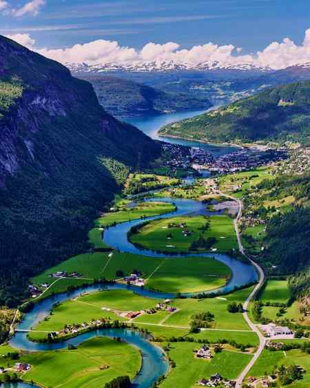Stryneelva River,Norway
Summer view.
