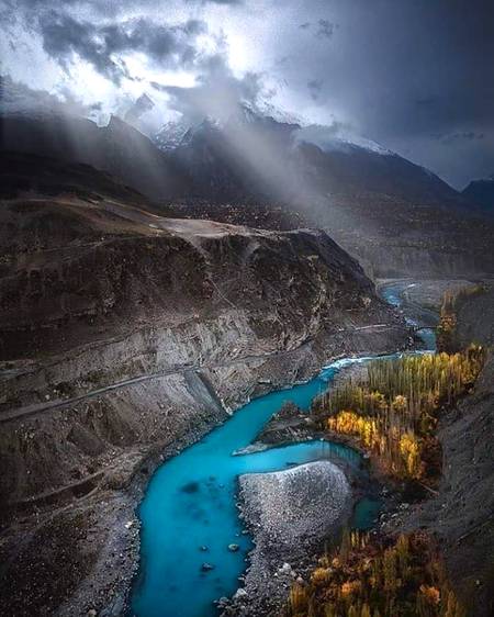 Hunza River!! Gilgit Baltistan