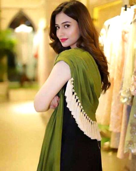 Sana Javed 😍