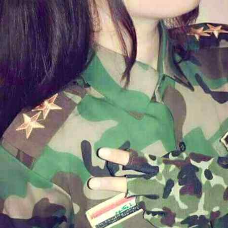 ہم اپنی ذات میں کچھ ایسا کمال رکھتے ہیں😇💫

کہ لوگ بےوجہ ہمارا خیال رکھتے ہیں❣😘