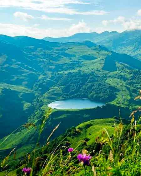 ۔۔۔۔کوہ قاف۔۔۔۔