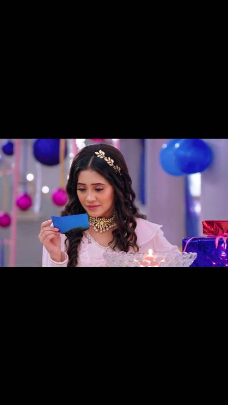 Naira aka shivangi joshi