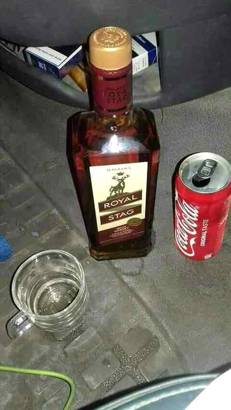 شاعری محبت کا خون مانگتی ہے 
اِشعار اَگر کہنے ہوں تو محبوب گنوانا پڑتا ہے💔