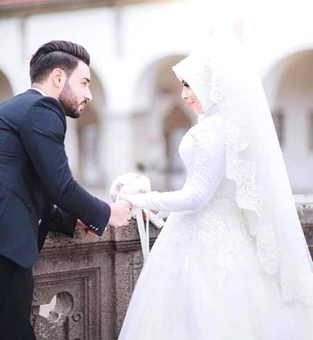 - مُحبت ہمیشہ خُدا کے طرف سے ہوتی ہے ۔ 
اور خُدا کی طرف ہی لے جاتی ہے 🌸"
SaaD__ツ