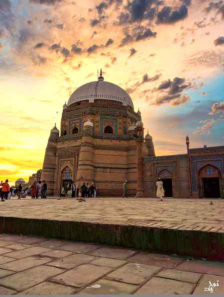 Beautiful evening at Shrine Shah Rukn-e-Alam, 
    Multan