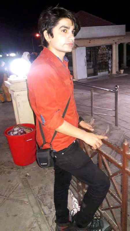 Kuchhh log Apna Time pass Karny Ke Lye Dosro K Jazbaat se Khelty Hein😎