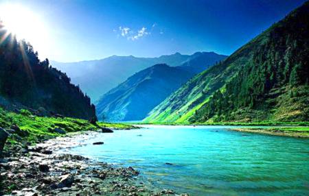 The valley of Kaghan is an alpine climate valley.

Our beloved Pakistan has the most charming and fascinating natural places.