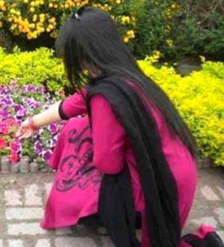 نہ جانے کون سی سازشوں کے ہم شکار ہوگئے
💔جتنے صاف دل  تھے اتنے داغ دار ہوگئے