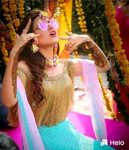 یہ سر بلندی تو ہمیں خدا نے بخشی ہے 💓👉
وه خود جھک گئے جو ہمارا سر جھکانا چاہتے تھے 💕👉
Anu malik😍💕🌹