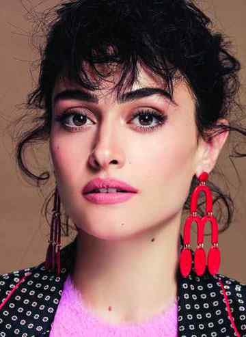 In Turkey first photo shot of Esra...🔥 like 🔥