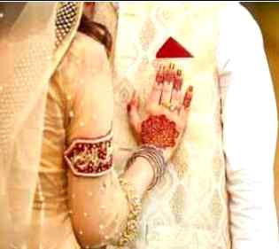 نظرنظر میں وفا کے اُجالے ارو بھی تھے.n1مُخبت کو سمجھنےوالے ارو بھی تھے.m5آپکی ادائیں پسند آگئی.n5 ورنہ آپکے شہر میں دل والے اور بھی تھے.m1.n1.n1ااا